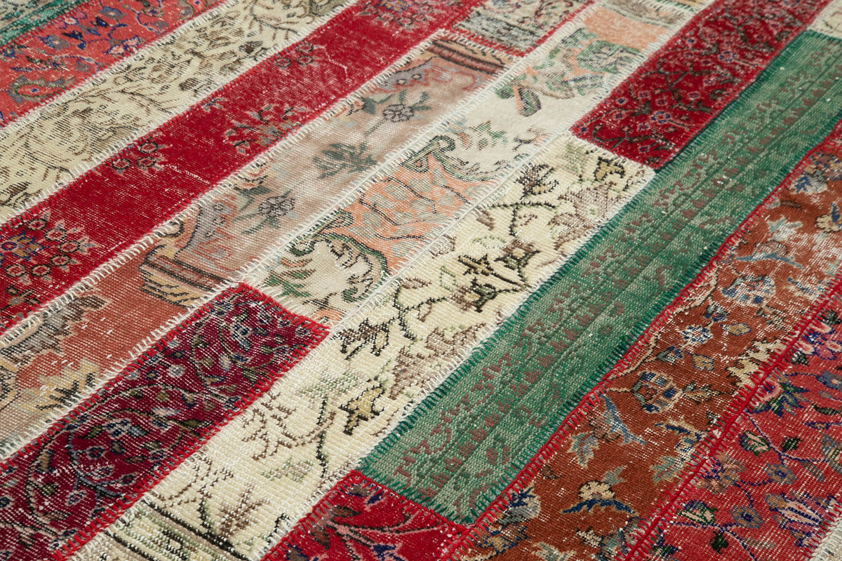 7x10 Multicolor Modern Patchwork Rug - 31092