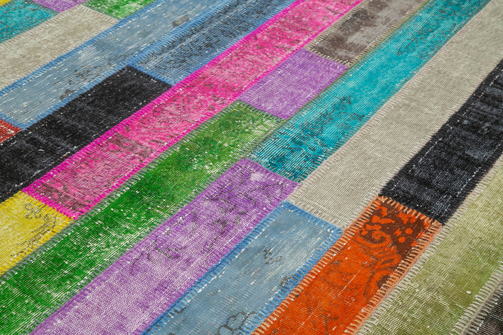 7x10 Multicolor Modern Patchwork Rug - 31098