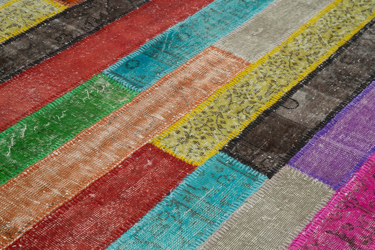 7x10 Multicolor Modern Patchwork Rug - 31102