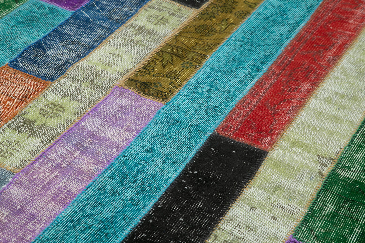 6x10 Multicolor Modern Patchwork Rug - 31103