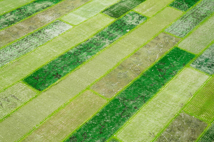 8x10 Green Modern Patchwork Rug - 31117