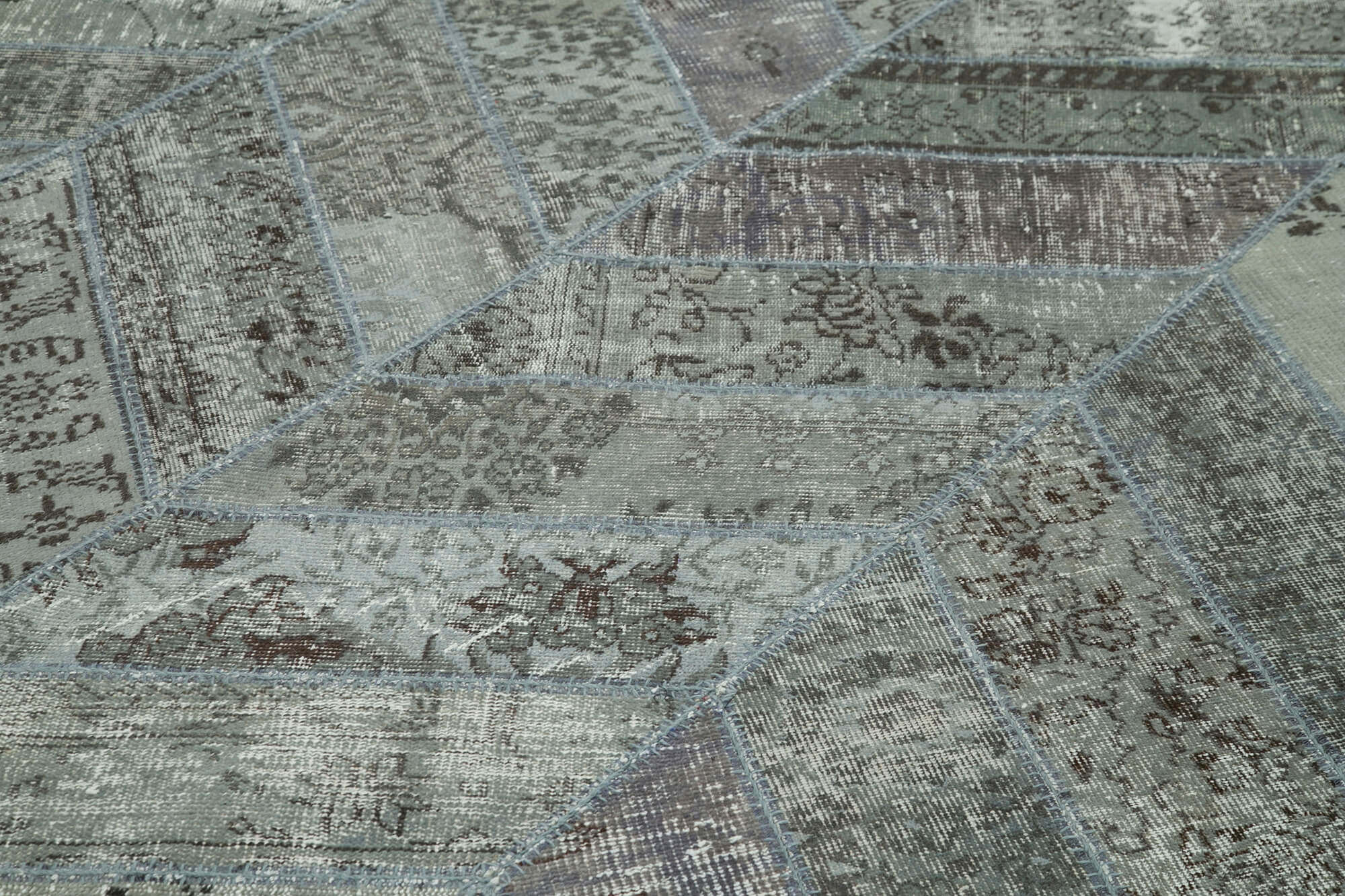 8x10 Grey Modern Patchwork Rug - 31139