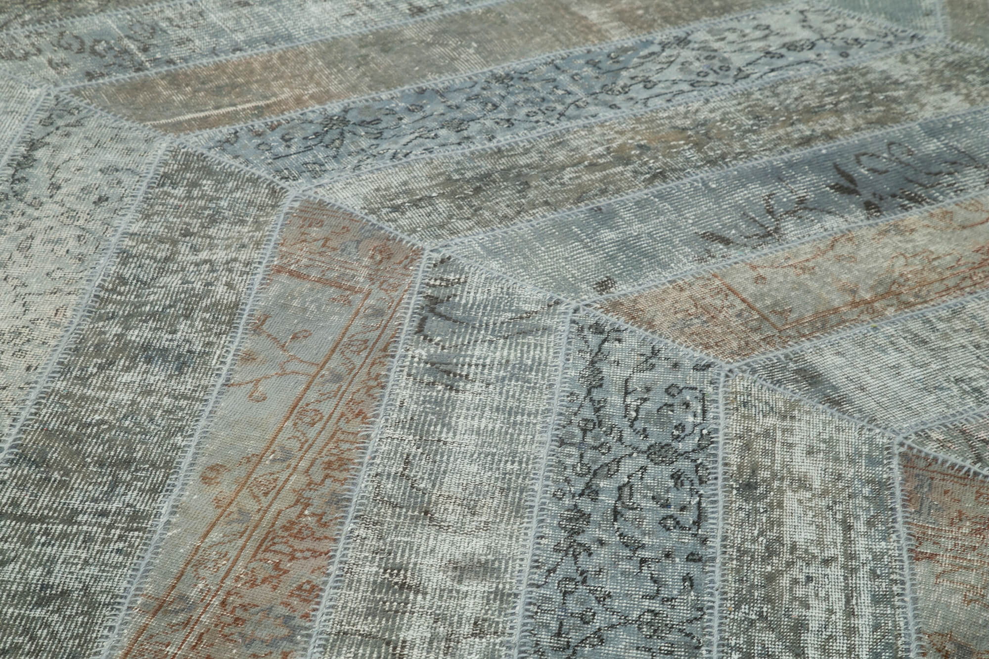 8x12 Grey Modern Patchwork Rug - 31144