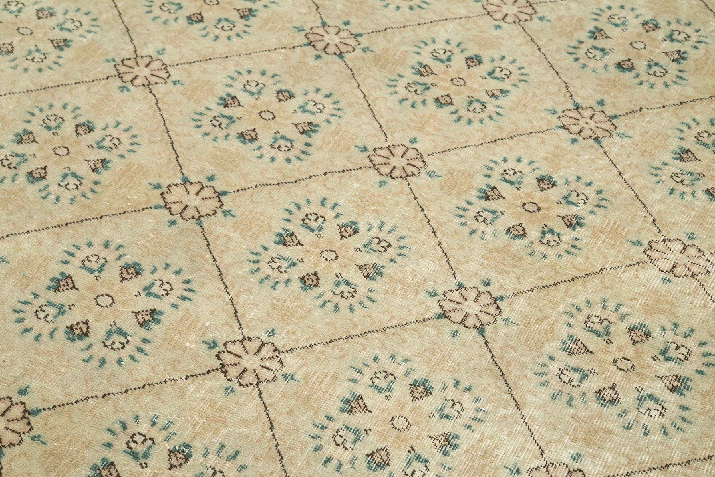 6x9 Beige Bohemian Rug  - 31306
