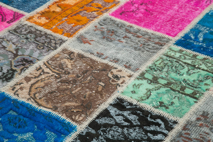 7x10 Multicolor Patchwork Rug - 31620