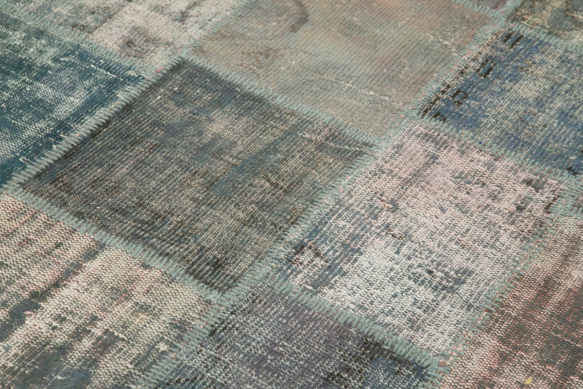 5x7 Grey Patchwork Rug - 31724