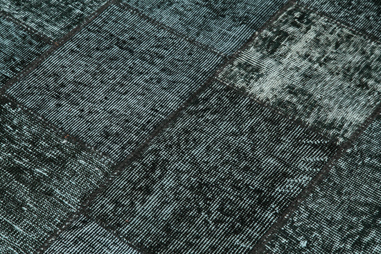 4x7 Black Patchwork Rug - 31734