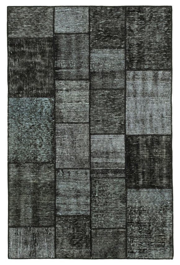 4x7 Black Patchwork Rug - 31765