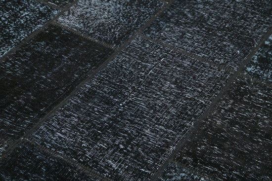 6x8 Black Patchwork Rug - 31860