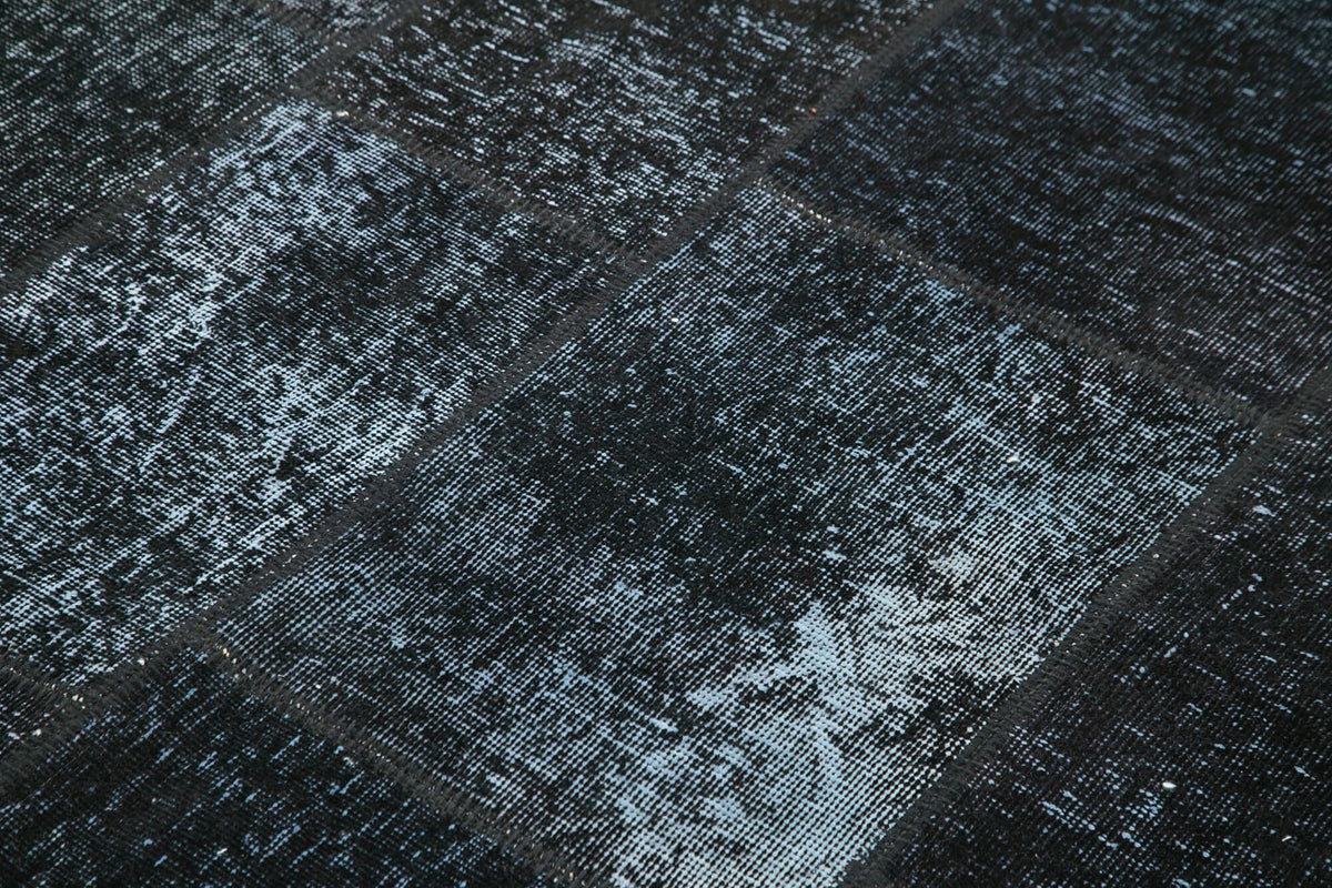 6x8 Black Patchwork Rug - 31898