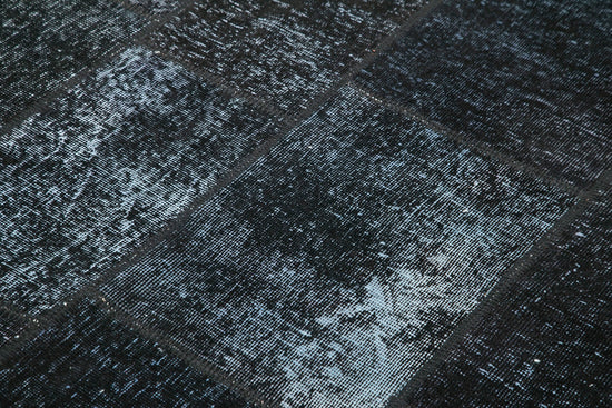 6x8 Black Patchwork Rug - 31898
