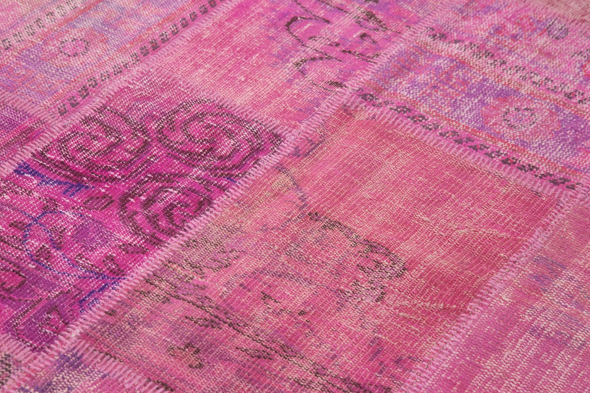 6x8 Pink Patchwork Rug - 31939