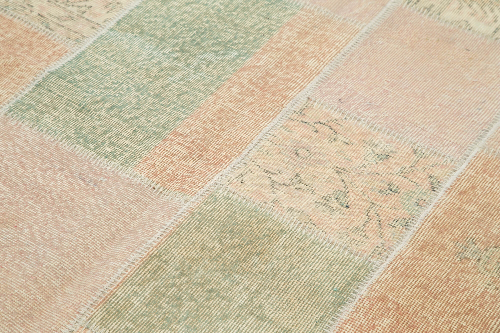 6x8 Beige Patchwork Rug - 31941