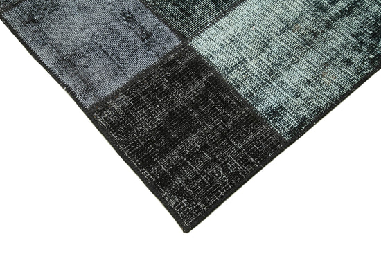 5x8 Black Patchwork Rug - 31966