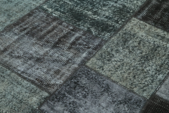 5x8 Black Patchwork Rug - 31966