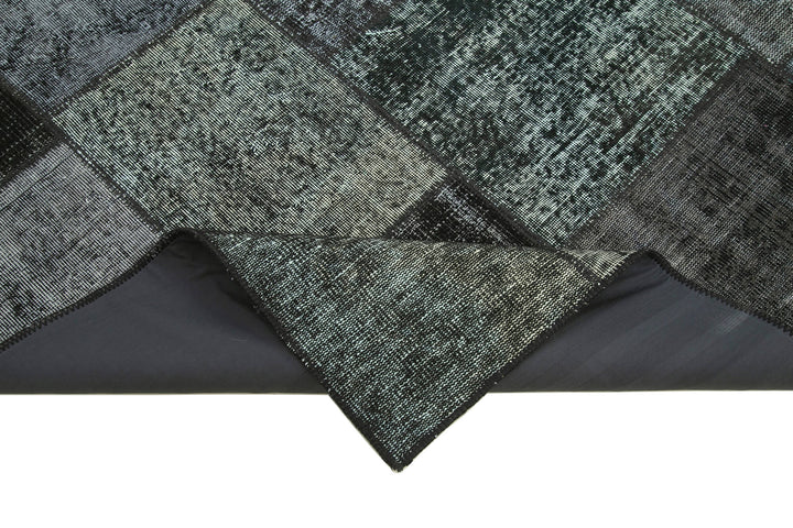 5x8 Black Patchwork Rug - 31966