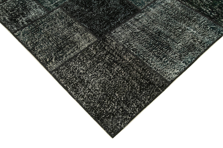 6x8 Black Patchwork Rug - 32001