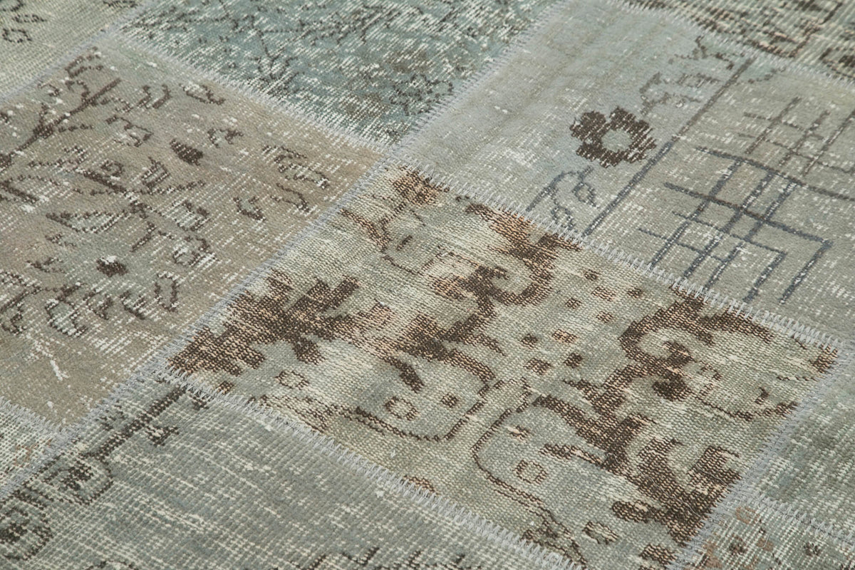 5x8 Grey Turkish Patchwork Rug - 32053