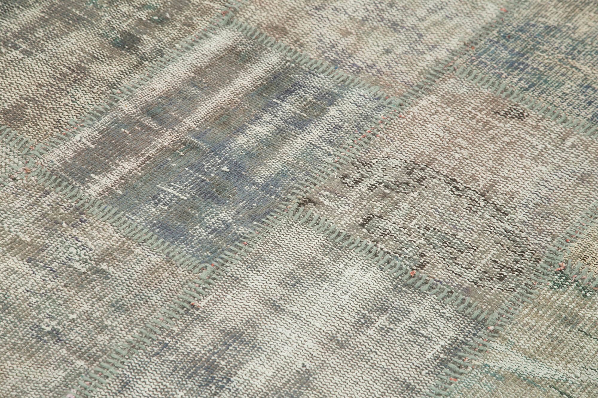5x7 Grey Patchwork Rug - 32072
