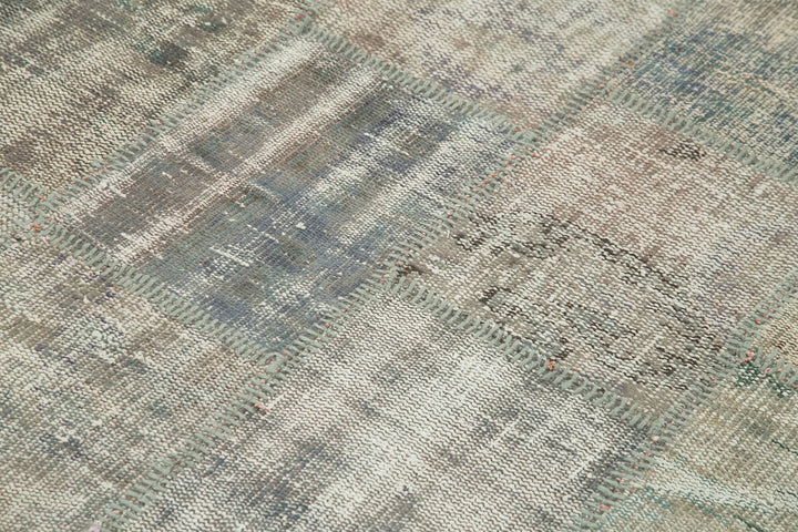 5x7 Grey Patchwork Rug - 32072