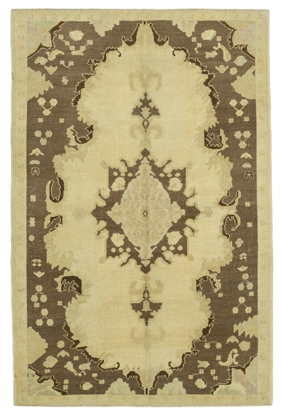 5x8 Beige Vintage Anatolian Rug - 32119