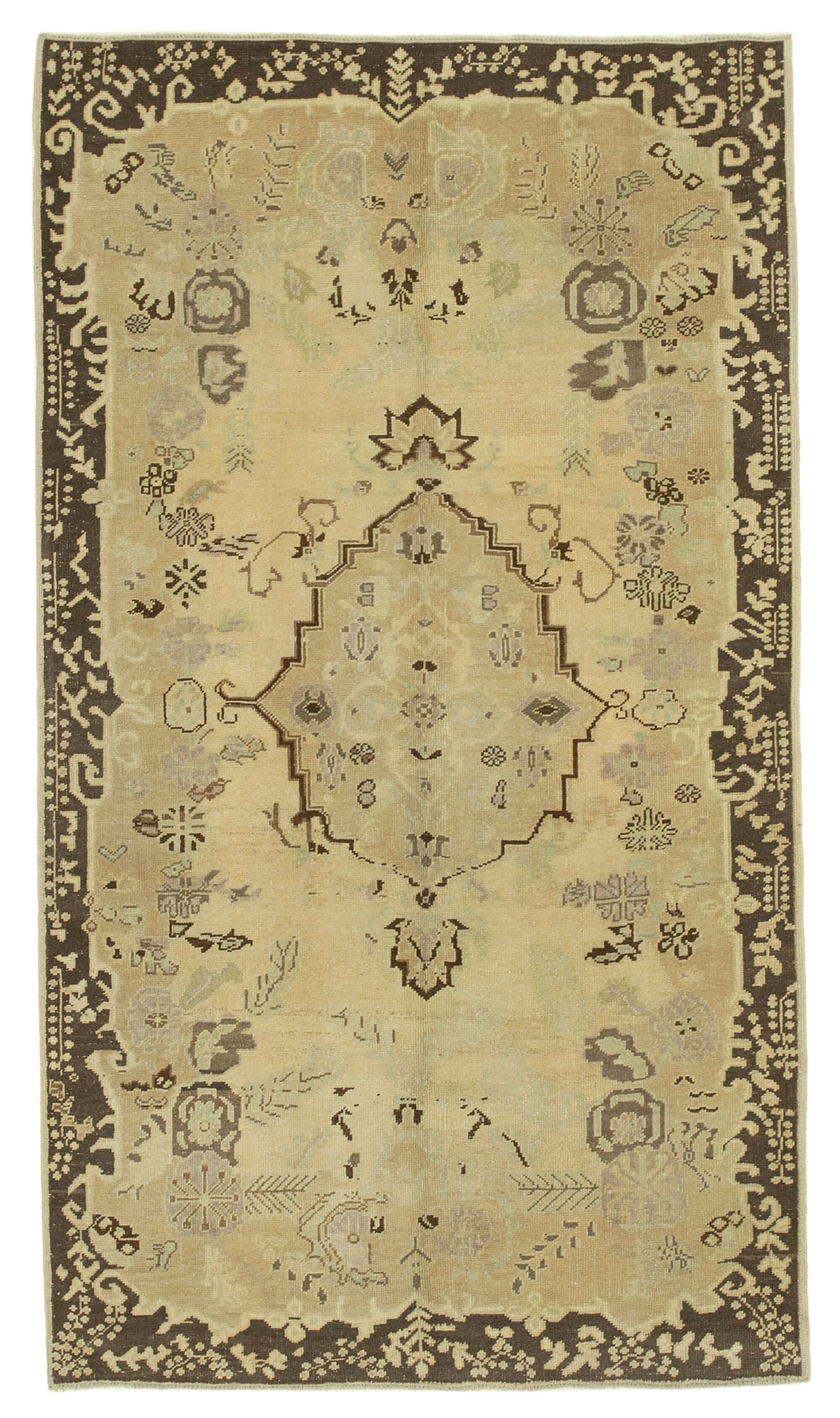 5x9 Beige Vintage Anatolian Rug - 32143