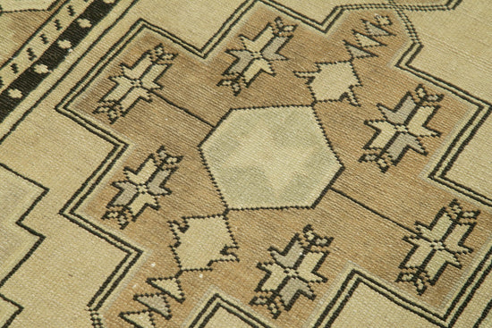 4x7 Beige Vintage Anatolian Rug - 32219