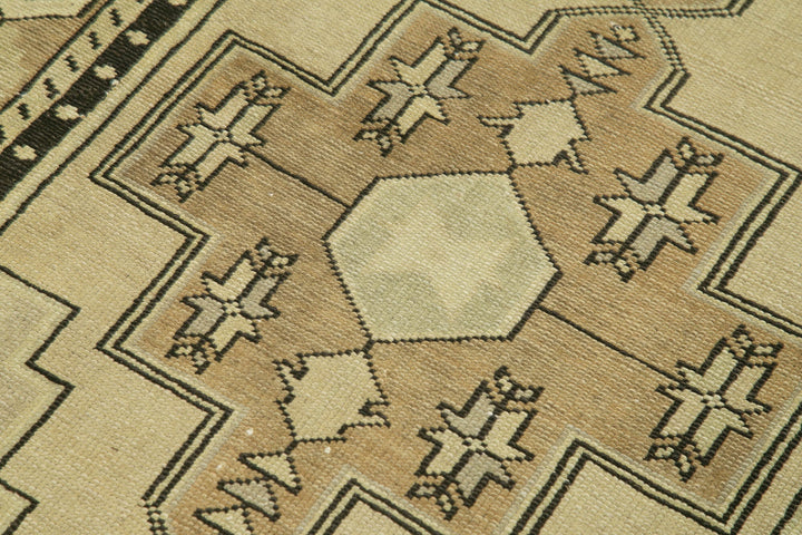 4x7 Beige Vintage Anatolian Rug - 32219