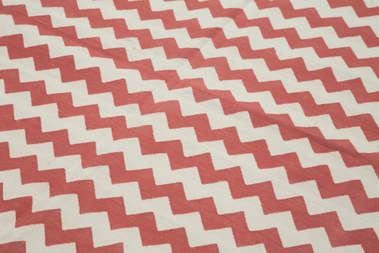 6x9 Red Dhurrie Rug - 32413