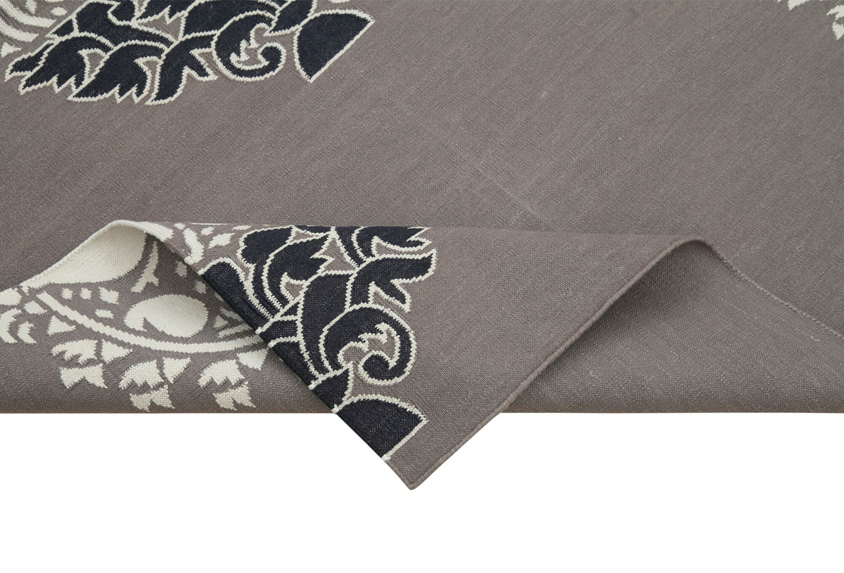 4x5 White Dhurrie Rug - 32553