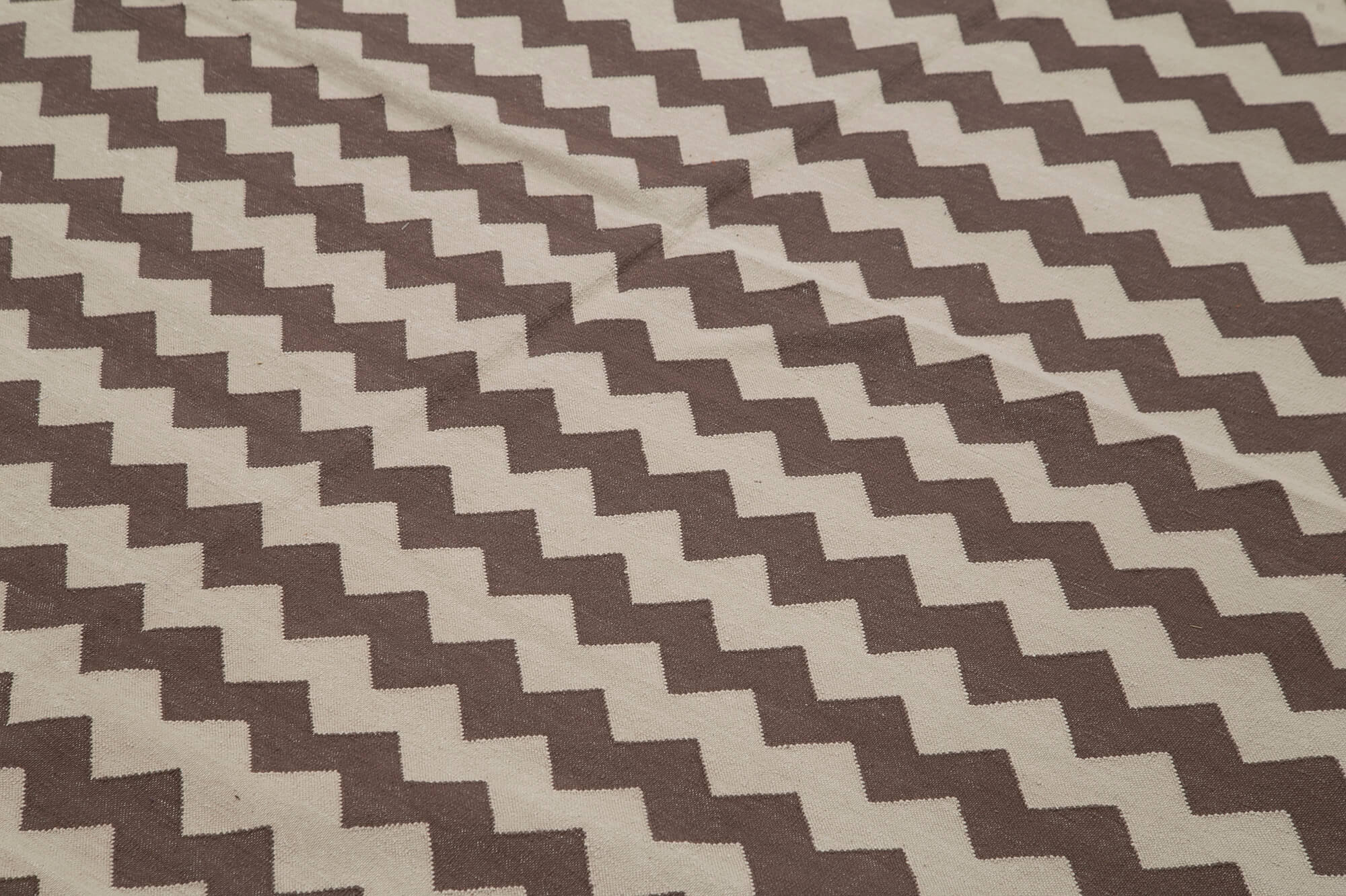 8x10 Brown Dhurrie Rug - 32582