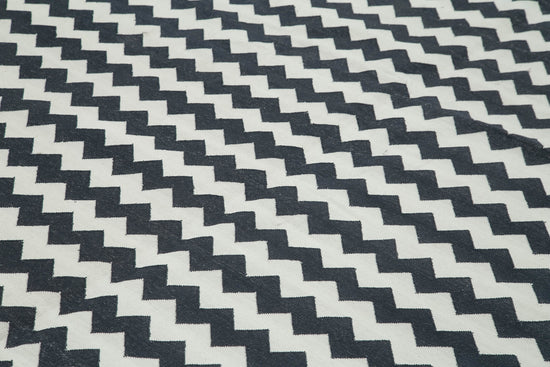 10x14 Black Dhurrie Rug - 32707