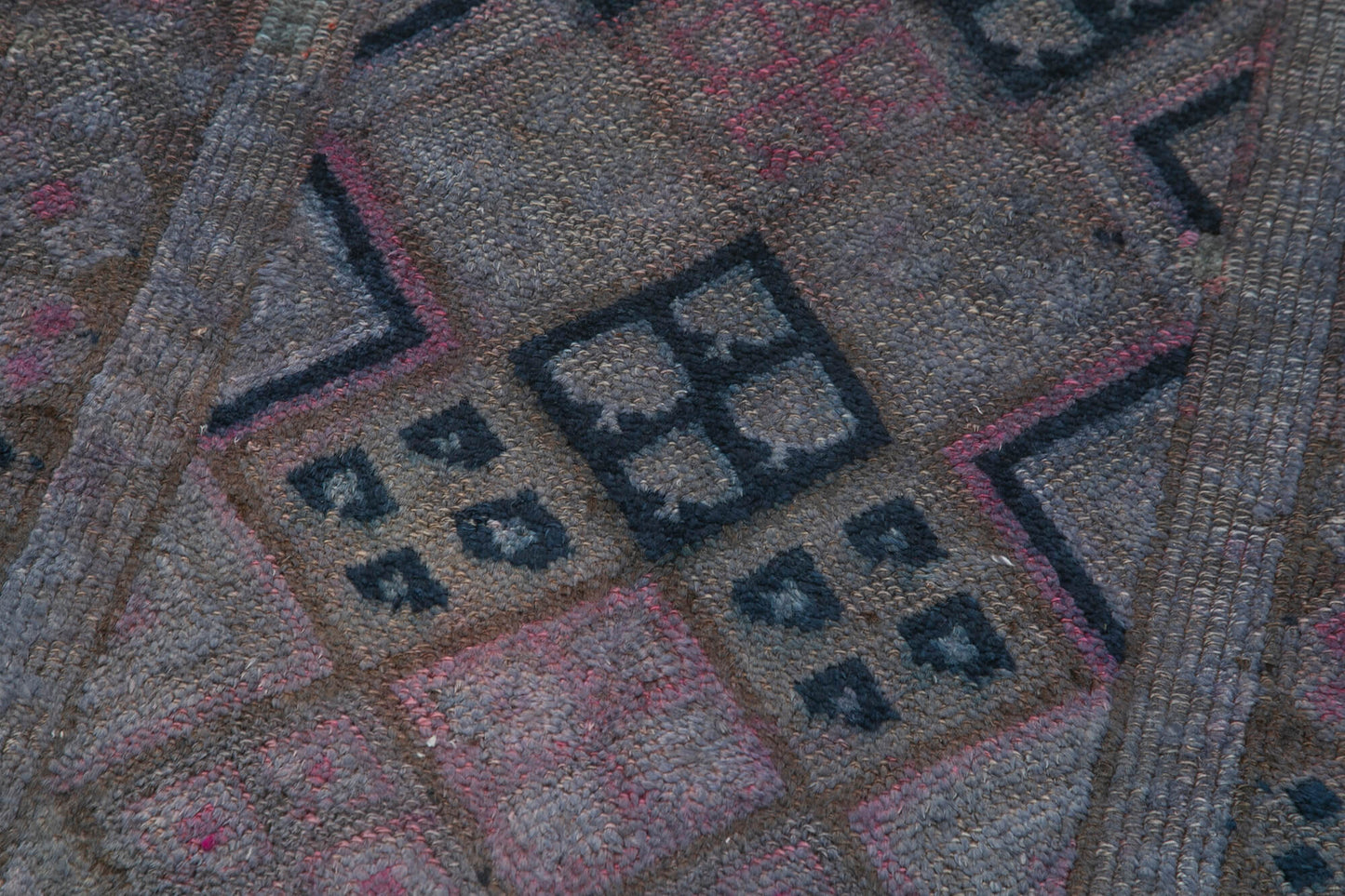 3x9 Vintage Runner Rug - 32709