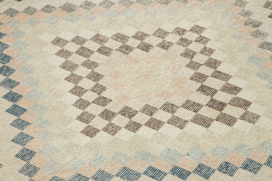 6x10 Beige Bohemian Rug  - 33127
