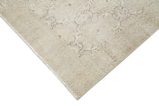 7x10 Beige Bohemian Rug  - 33132