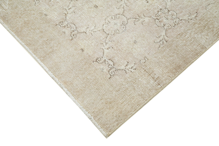 7x10 Beige Bohemian Rug  - 33132