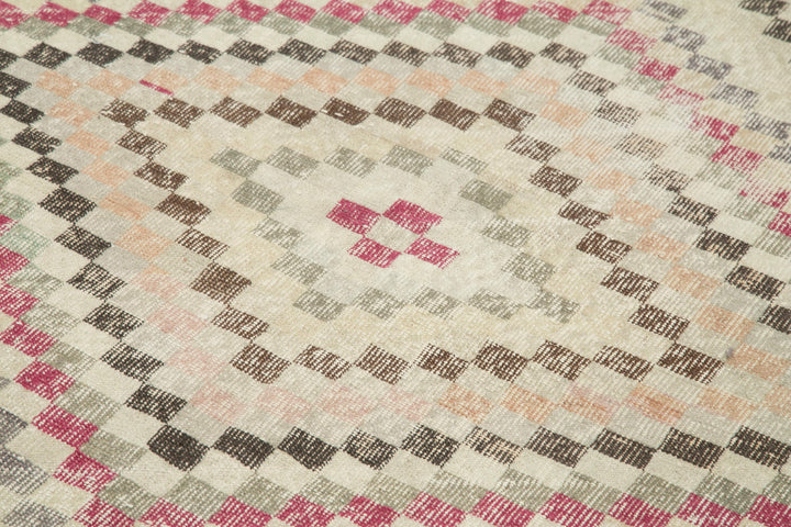 5x10 Beige Bohemian Rug  - 33179