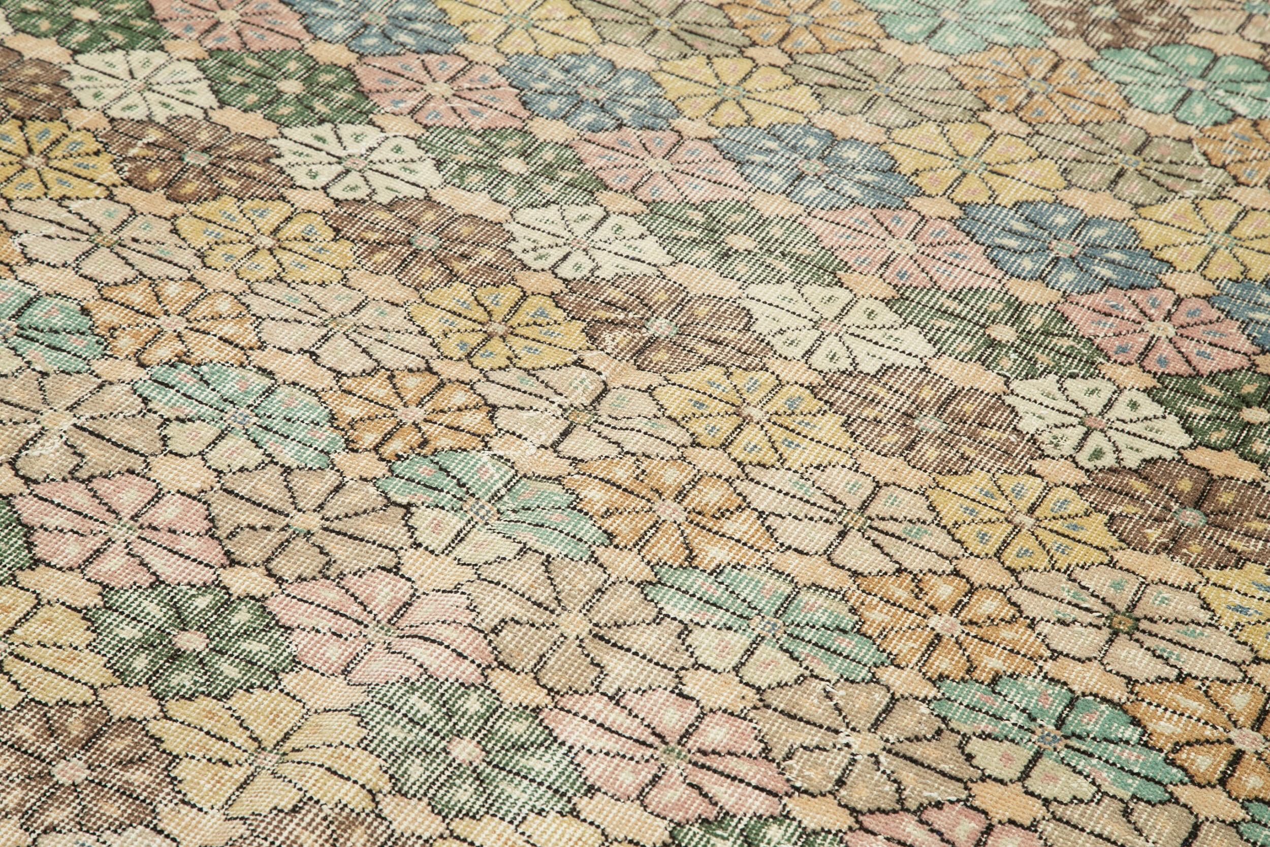 5x9 Multicolor Bohemian Rug  - 33268
