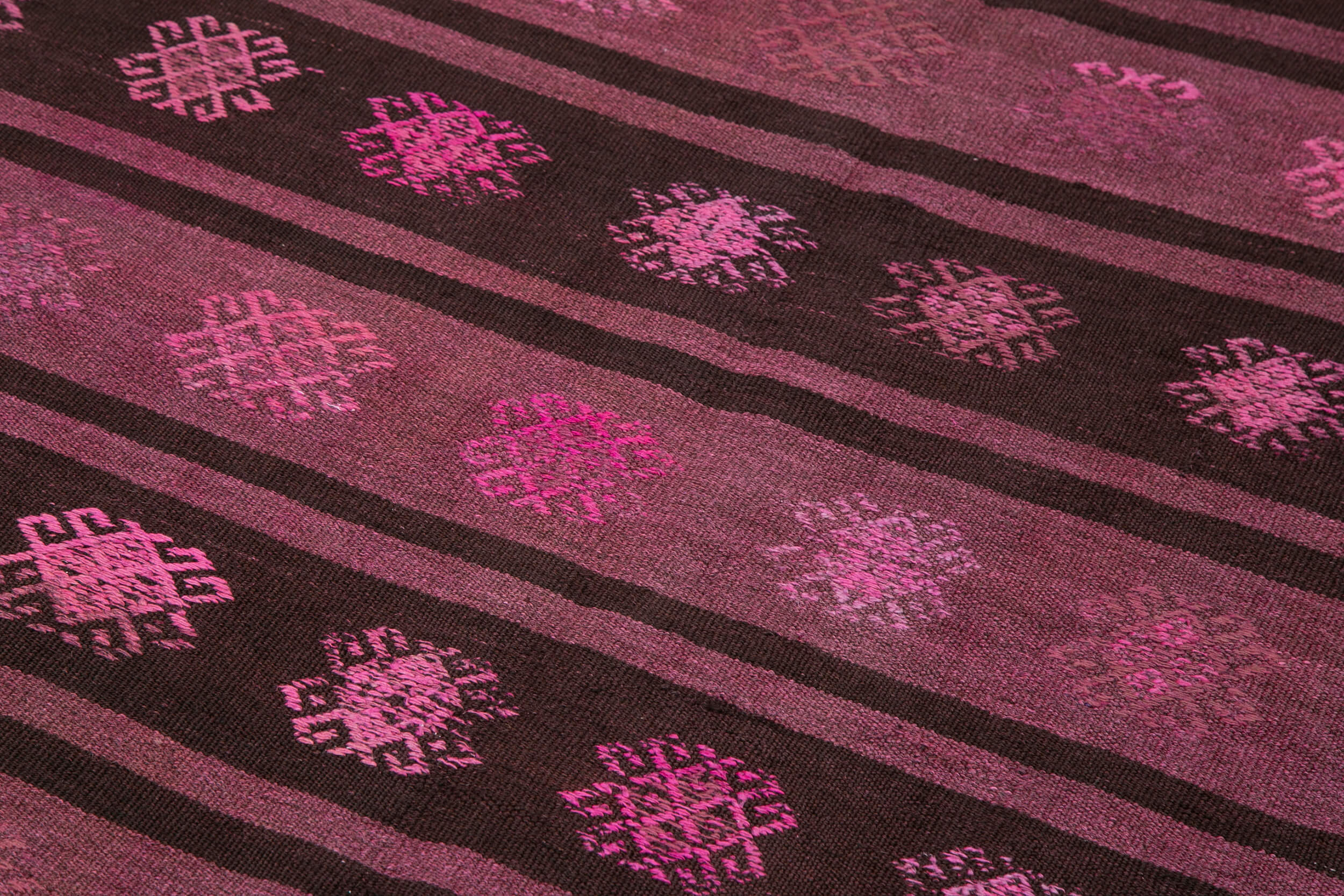 6x10 Pink Vintage Turkish Kilim Rug - 35671