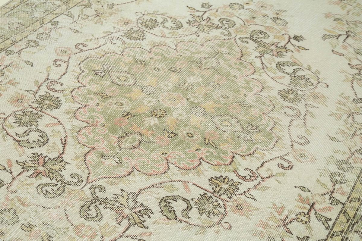 6x10 Beige Turkish Vintage Area Rug - 36490