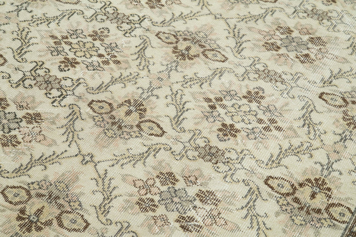 6x10 Beige Turkish Vintage Area Rug - 36556