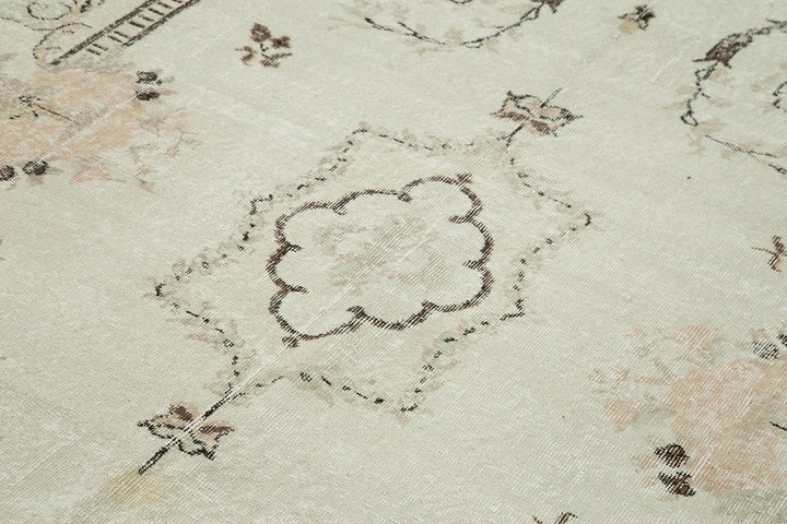 6x10 Beige Turkish Vintage Area Rug - 36570