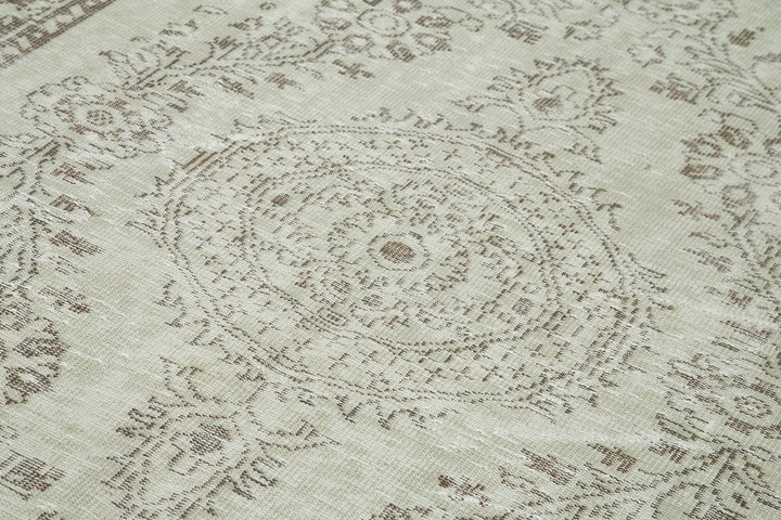 6x10 Beige Turkish Vintage Area Rug - 36703