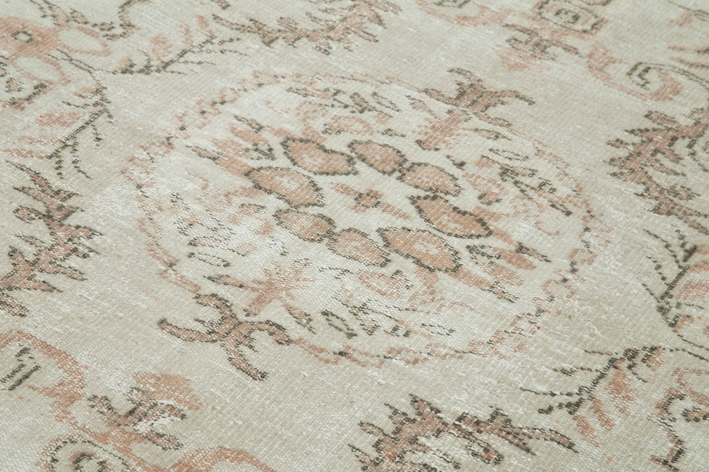 6x8 Beige Turkish Vintage Area Rug - 36734