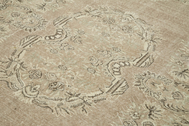 6x10 Beige Turkish Vintage Area Rug - 36743