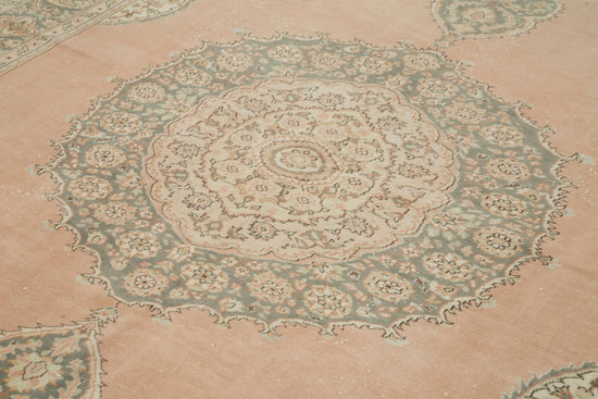 7x10 Beige Vintage Rug - 37865
