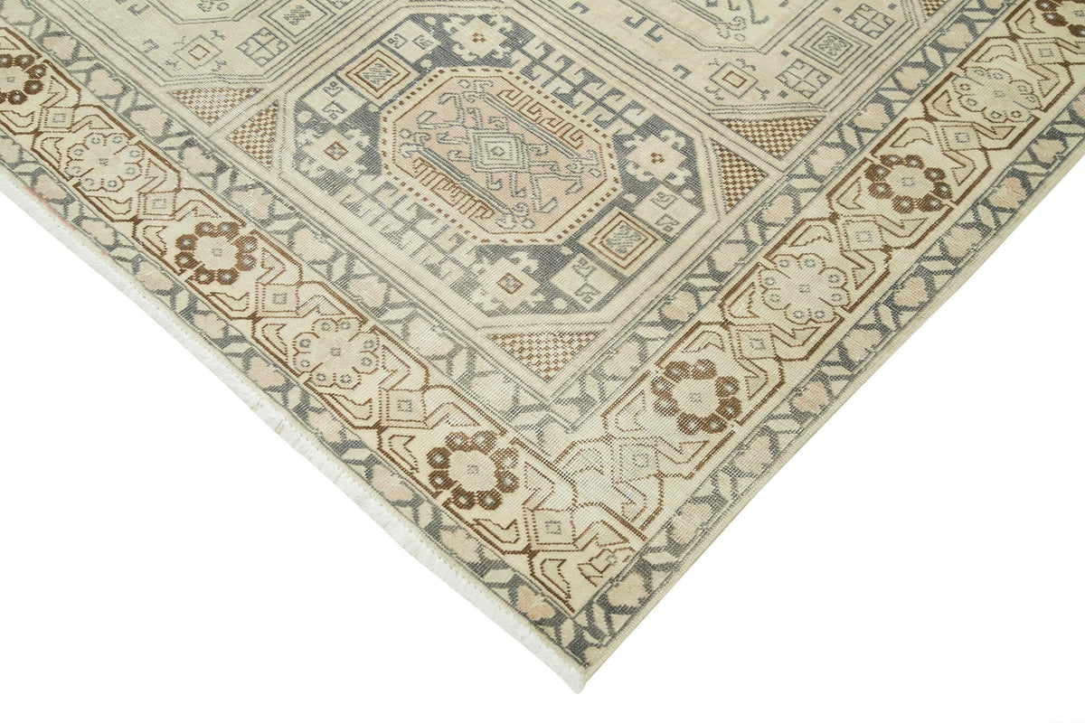 6x10 Beige Vintage Rug - 37875