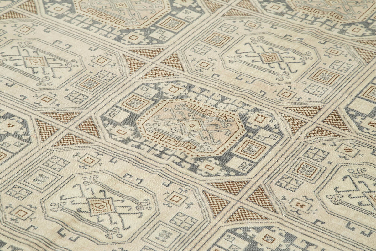 6x10 Beige Vintage Rug - 37875