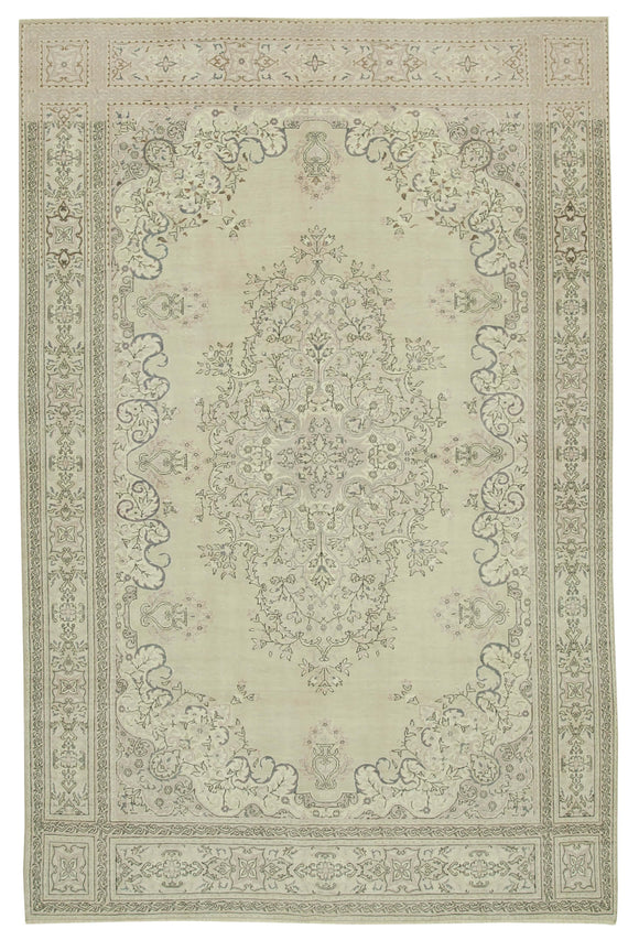 7x10 Beige Vintage Rug - 37878