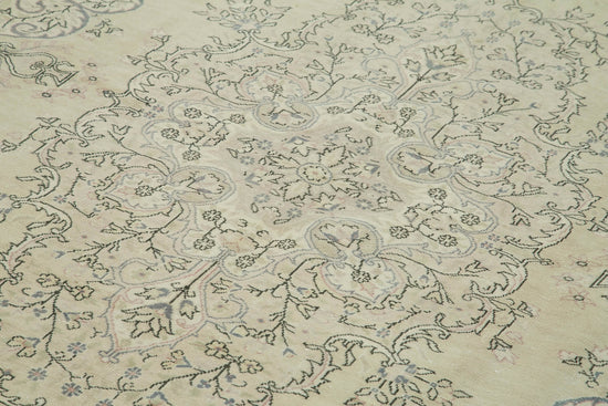 7x10 Beige Vintage Rug - 37878